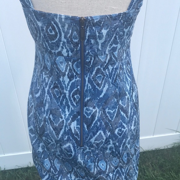 Beautiful blue Maggy L dress size 6 - Picture 4 of 8